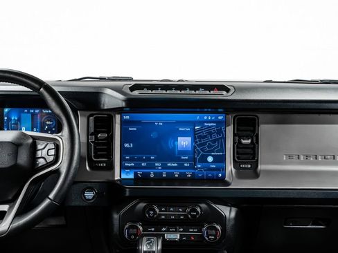 Used 2021 Ford Bronco First Edition image 15