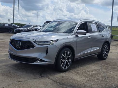 Used 2023 Acura MDX FWD w/ Technology Package image 3