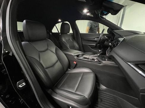 Used 2024 Cadillac CT4 Luxury w/ Cold Weather Package AWD/4WD image 15