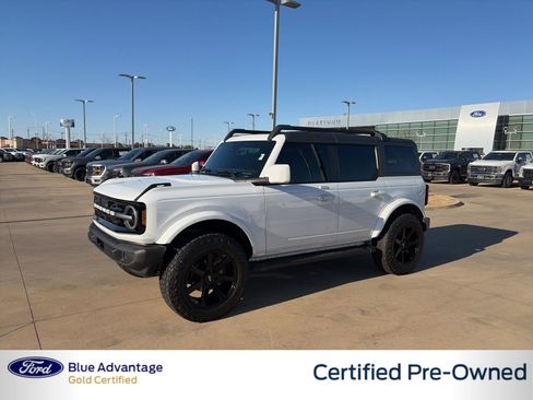 Used 2022 Ford Bronco Outer Banks image 1