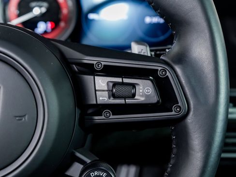 Used 2024 Porsche 911 Carrera GTS image 41