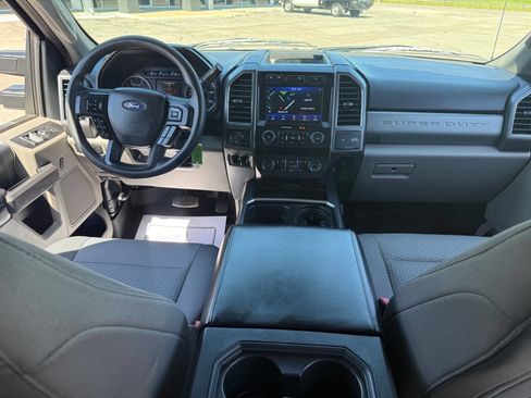 Used 2021 Ford F250 XLT w/ XLT Value Package AWD/4WD image 27