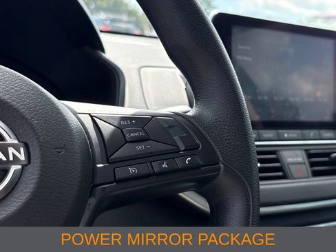 Used 2025 Nissan Altima 2.5 S FWD image 10