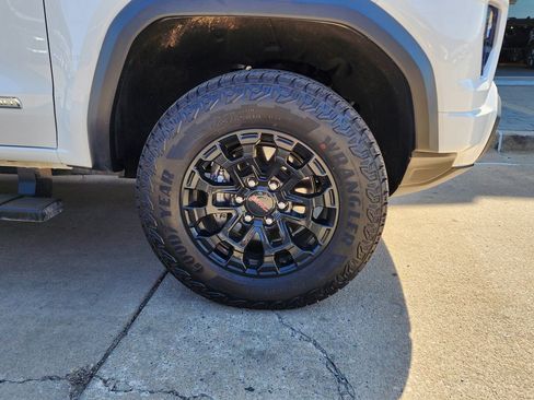 New 2026 GMC Canyon Elevation w/ Convenience Package AWD/4WD image 50