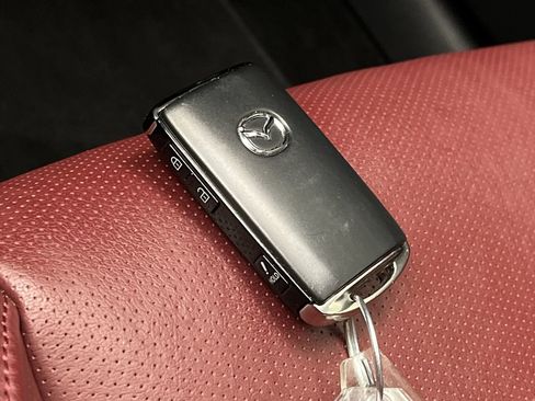 Used 2022 MAZDA CX-30 AWD 2.5 S w/ Preferred Package image 25