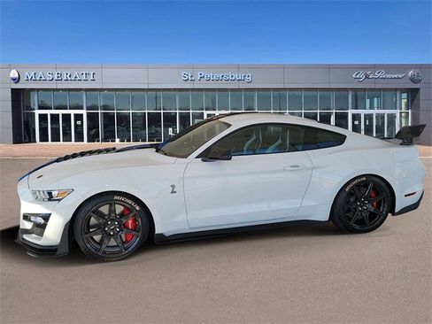 Used 2020 Ford Mustang Shelby GT500 w/ Carbon Fiber Track Pack image 2