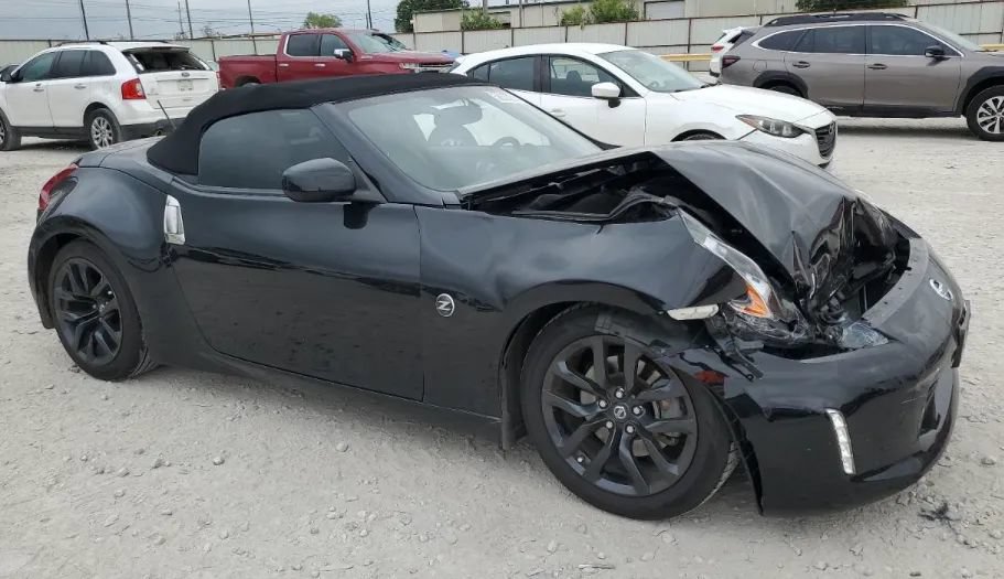 Used 2019 Nissan 370Z Touring RWD image 60