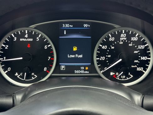 Used 2019 Nissan Sentra SR FWD image 22