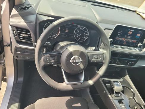Certified 2024 Nissan Rogue S AWD/4WD image 30