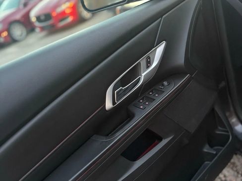 Used 2015 GMC Terrain SLE image 40