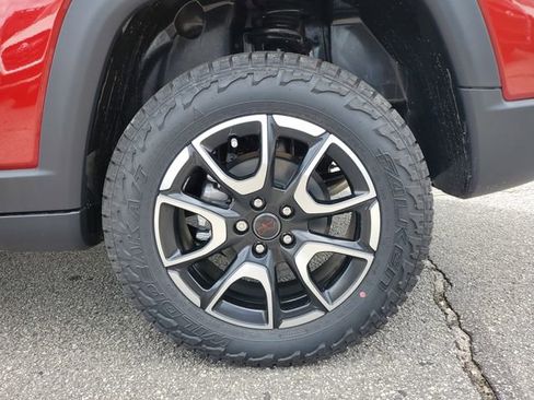 New 2026 Jeep Compass Trailhawk image 11