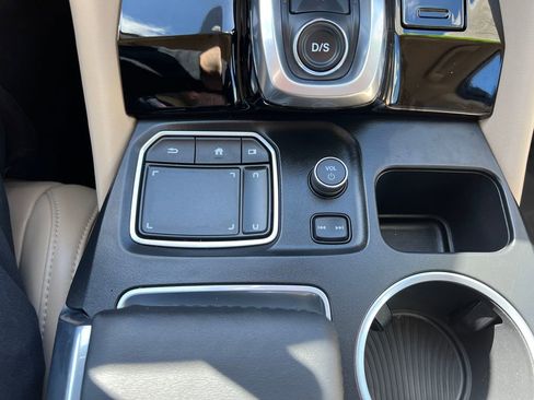 Certified 2023 Acura MDX SH-AWD w/ Technology Package image 21