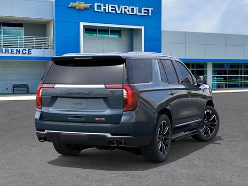 New 2026 GMC Yukon Denali w/ Denali Reserve Package AWD/4WD image 4