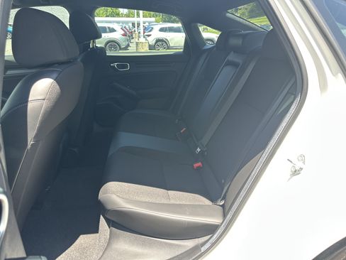 Used 2025 Honda Civic Sport image 32