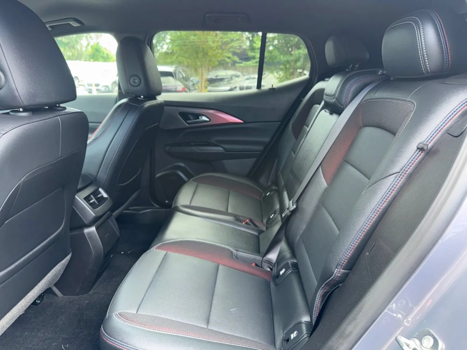 Used 2024 Chevrolet Equinox EV RS w/ LPO, Trailering Package AWD/4WD image 13