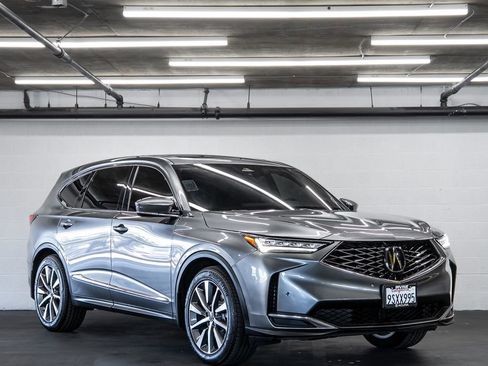 Certified 2025 Acura MDX w/ Technology Package image 7