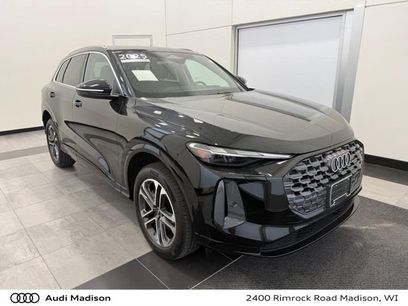 Certified 2025 Audi Q5 Premium w/ Convenience Package