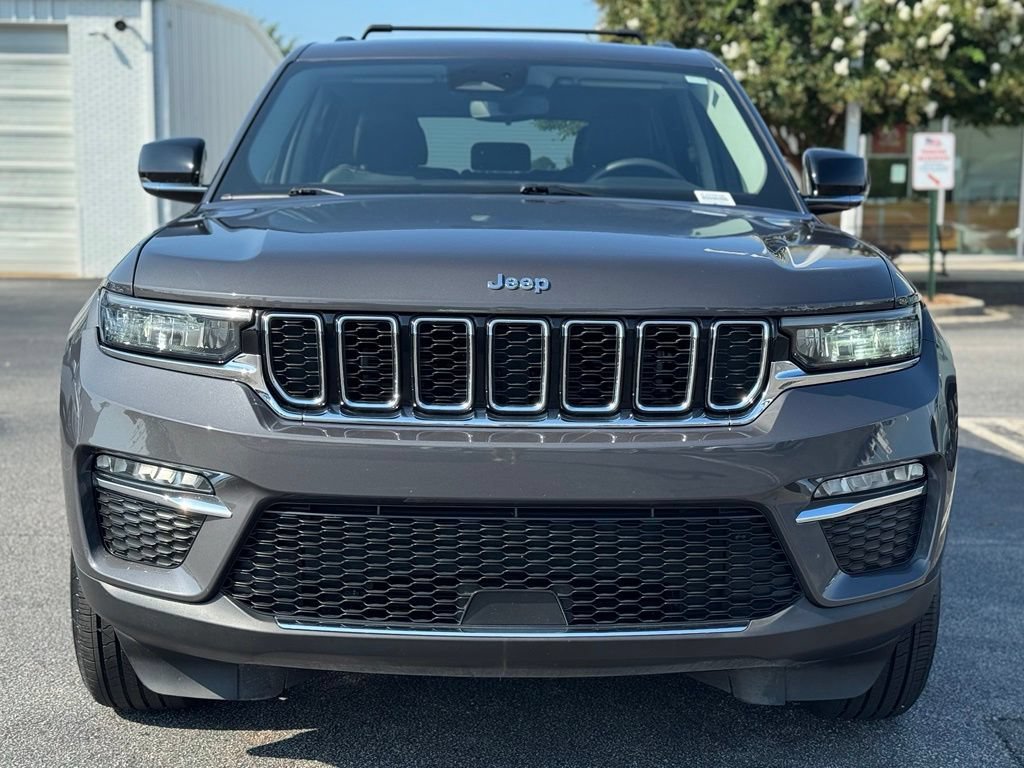 Used 2023 Jeep Grand Cherokee Limited AWD/4WD image 4