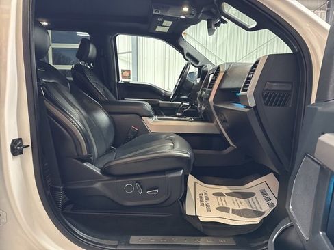 Used 2020 Ford F150 Platinum w/ Equipment Group 701A Luxury image 27