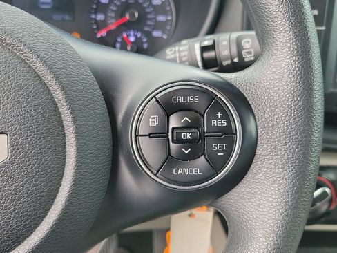 Used 2022 Kia Soul LX FWD image 21