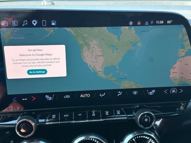 Used 2025 Chevrolet Blazer EV LT AWD/4WD image 29