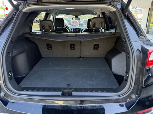 Used 2019 Chevrolet Equinox Premier image 32