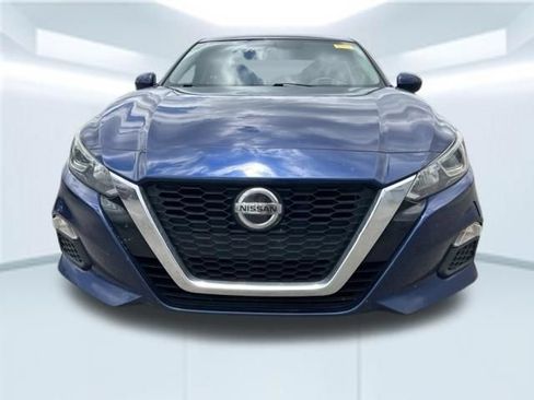 Used 2020 Nissan Altima 2.5 S FWD image 2