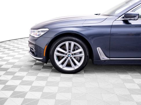 Used 2016 BMW 750i xDrive AWD/4WD image 36