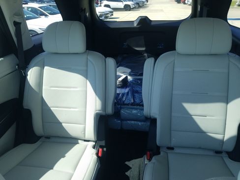 New 2026 Hyundai Palisade Calligraphy AWD/4WD image 19