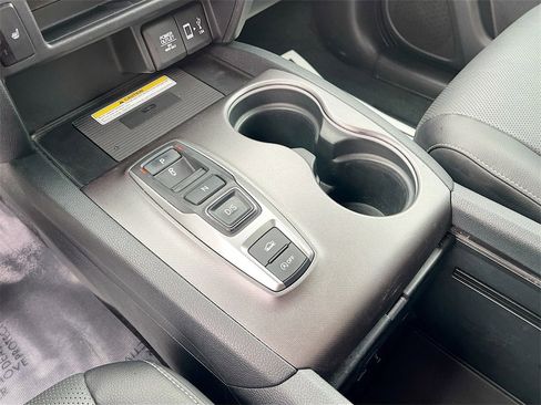 Used 2023 Honda Ridgeline RTL-E image 17
