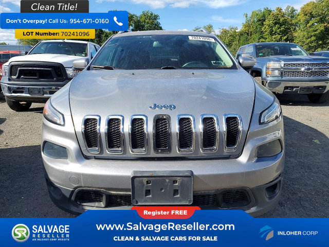 Used 2015 Jeep Cherokee Latitude w/ Cold Weather Group FWD image 7