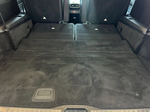 Used 2023 Mercedes-Benz GLS 450 4MATIC image 19