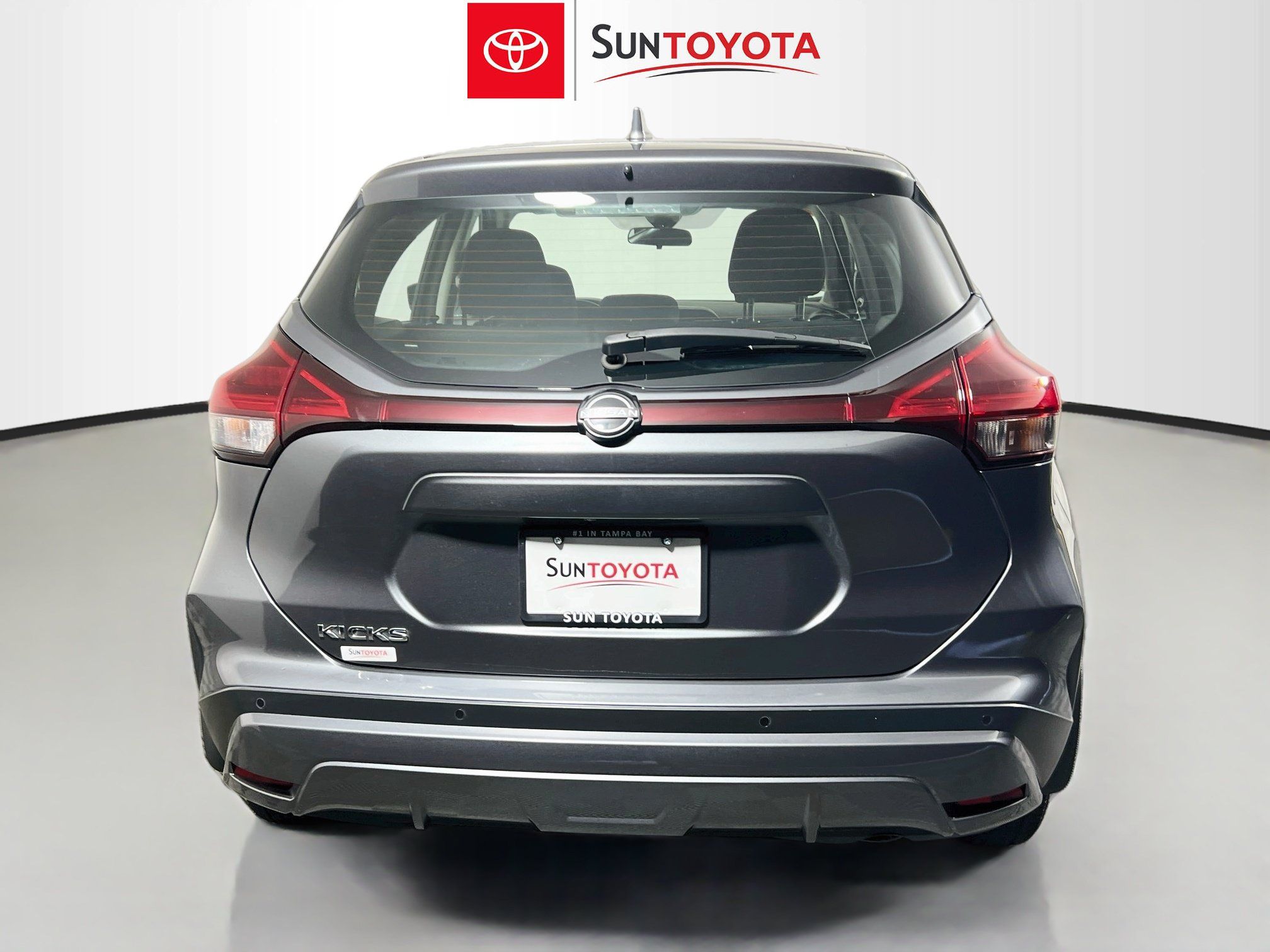 Used 2024 Nissan Kicks S FWD image 5