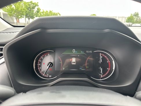 Certified 2025 Toyota RAV4 XLE w/ Convenience Package FWD image 21