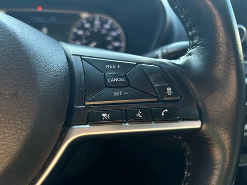 Used 2022 Nissan Sentra SV w/ Trunk Package image 19