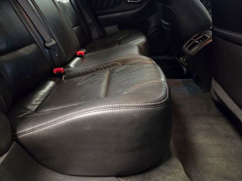 Used 2016 Ford Taurus Limited w/ Equipment Group 301A image 63