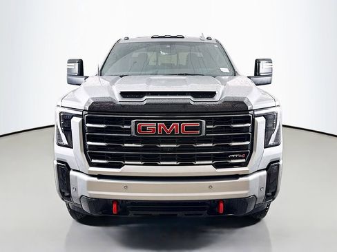 Used 2026 GMC Sierra 3500 AT4 w/ AT4 Premium Plus Package AWD/4WD image 2