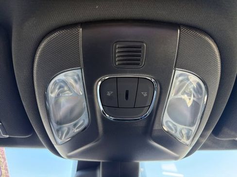Used 2023 Jeep Compass Limited AWD/4WD image 21
