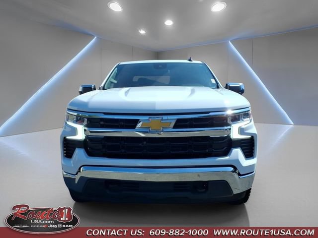 Used 2022 Chevrolet Silverado 1500 LT AWD/4WD image 9