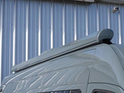 Used 2023 Mercedes-Benz Sprinter 3500 w/ Parking Package image 93