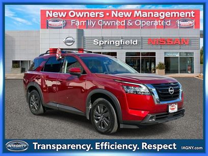 Certified 2022 Nissan Pathfinder SV w/ SV Premium Package
