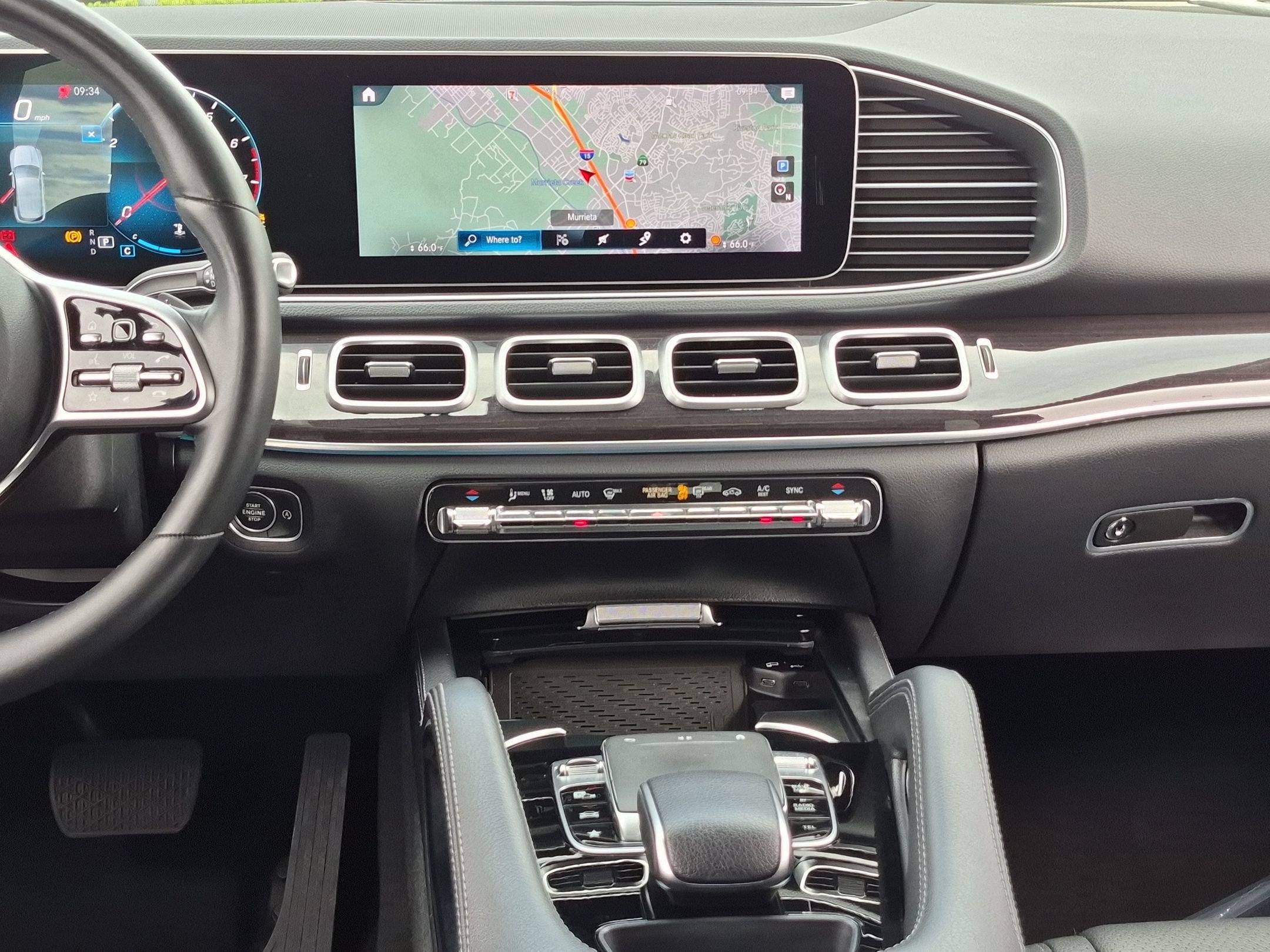Used 2020 Mercedes-Benz GLE 350 4MATIC image 30