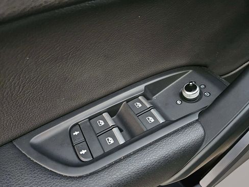 Used 2019 Audi Q5 2.0T Premium image 14