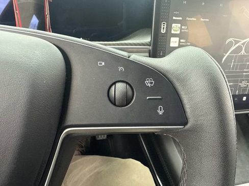 Used 2021 Tesla Model S Plaid image 27