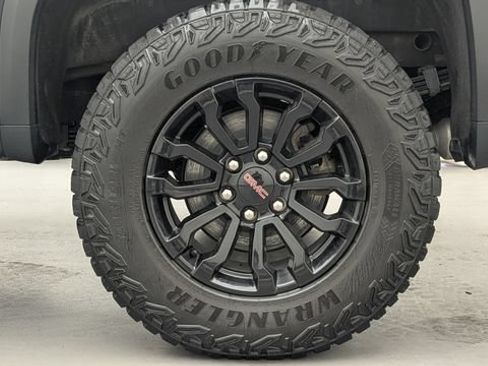 Certified 2023 GMC Sierra 1500 AT4X AWD/4WD image 43