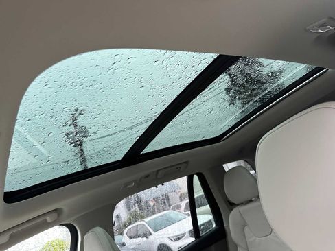 New 2026 Volvo XC90 B6 Ultra image 24