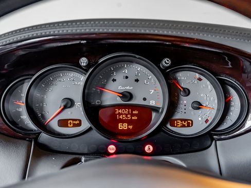 Used 2002 Porsche 911 Turbo image 17