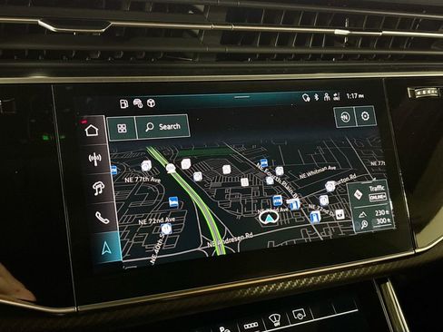 Used 2025 Audi RS Q8 performance image 17