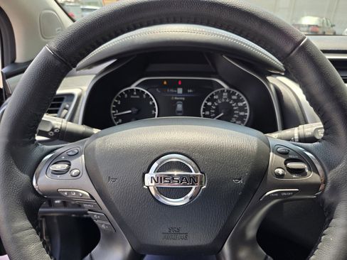 Used 2020 Nissan Murano SL w/ Moonroof Package image 25