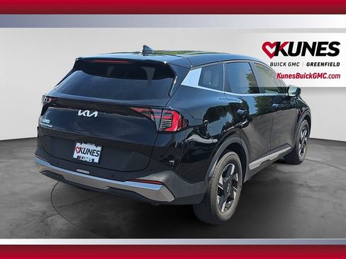 Used 2026 Kia Sportage LX FWD image 9